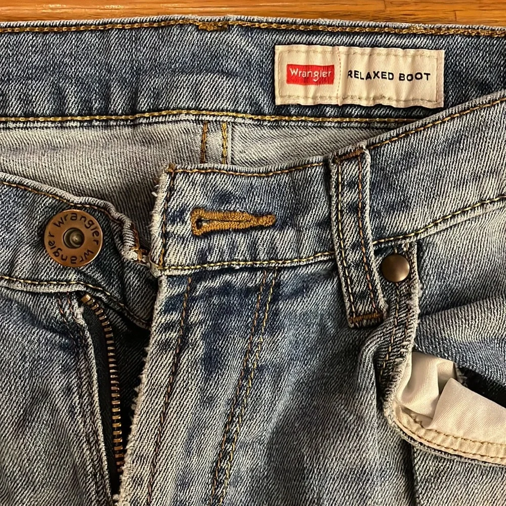 Wrangler men’s jeans - Picture 2 of 3